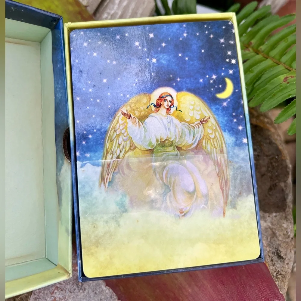 Angel Dreams Oracle Cards & Guidebook β Doreen Virtue & Melissa Virtue - Picture 6 of 15